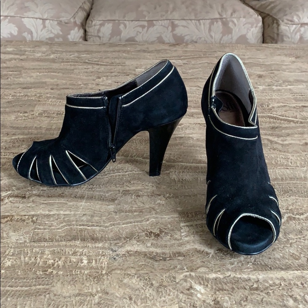 Sofft heels